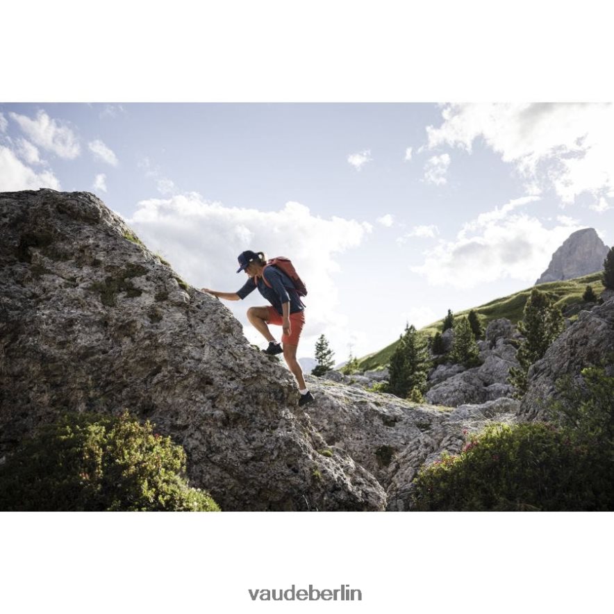 VAUDE Neyland 3/4 T-Shirt dunkles Meer Kleidung HLT448782