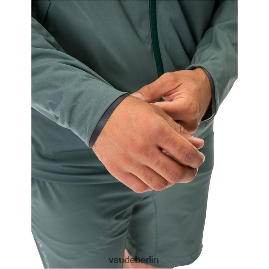 VAUDE Regenjacke für Radfahrer staubiger Wald Kleidung HLT4481287